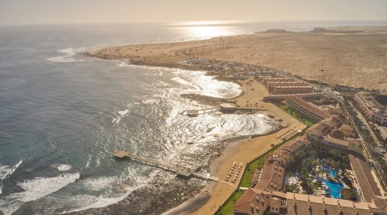 Secrets Bahía Real estrena año con premios internacionales