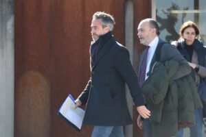 Vilda se Reúne con la Familia de Hermoso por Iniciativa Propia para Mitigar el Impacto Negativo del Beso de Rubiales