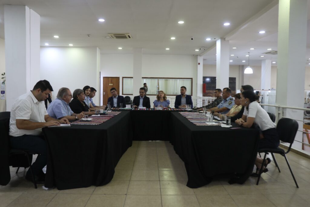 REUNIÓN INTERSECTORIAL ANALIZA AVANCES EN PROTECCIÓN Y SEGURIDAD TURÍSTICA