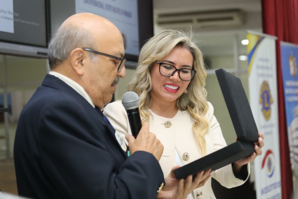 LIONS CLUB INTERNACIONAL DISTINGUE A LA MINISTRA DE TURISMO COMO “MUJER DESTACADA EN EL ÁMBITO PÚBLICO”