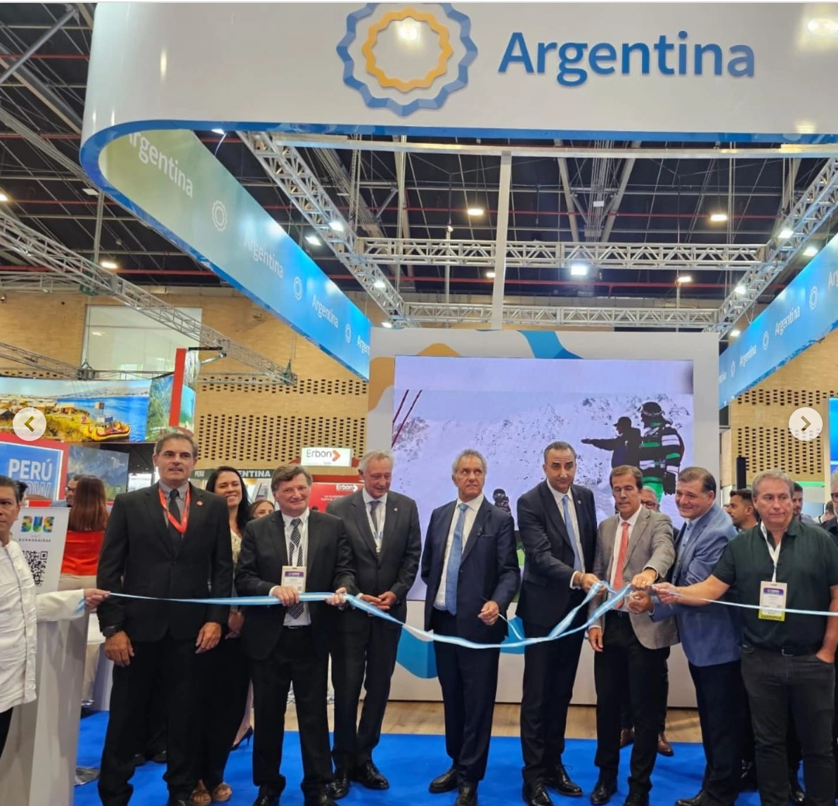 Scioli encabezó la delegación argentina en busca de inversiones en Colombia