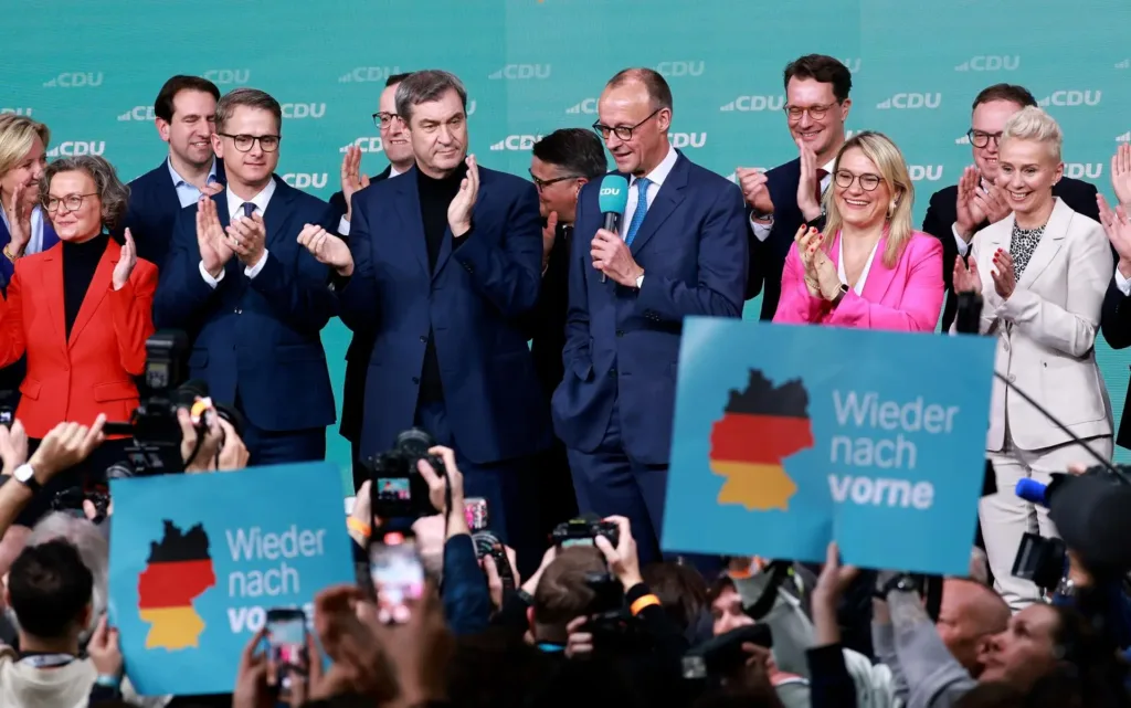 Alemania: Merz se prepara para gobernar, con la fuerte presión de la extrema derecha en la oposición