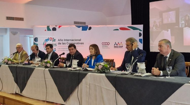 Martín Fernández: “En más de cien años, el cooperativismo uruguayo ha forjado una sociedad más justa e inclusiva”