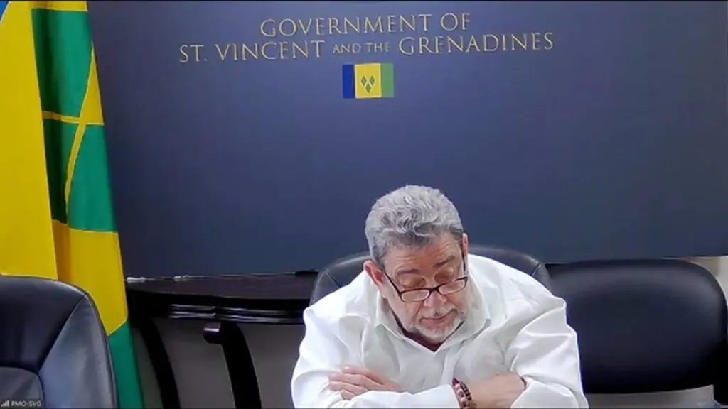 Ralph Gonsalves pide acelerar AgroALBA y tomar acciones para la vida de los pueblos