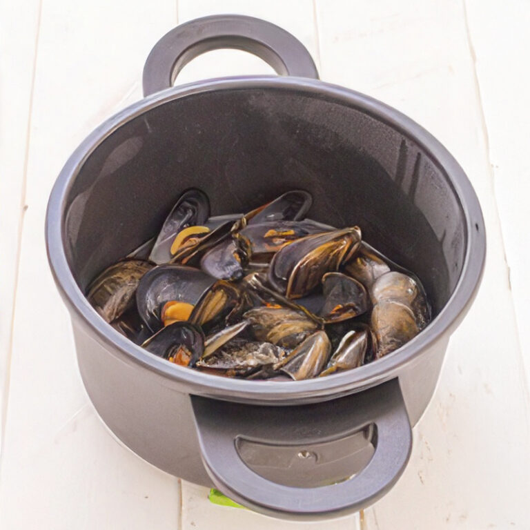 Arroz con mejillones marinero