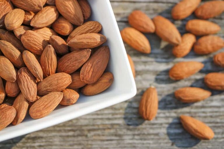 Pollo con Almendras: Receta estilo chino muy fácil y sabrosa