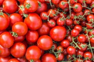 Tomates Confitados: Receta fácil para tener siempre a mano 