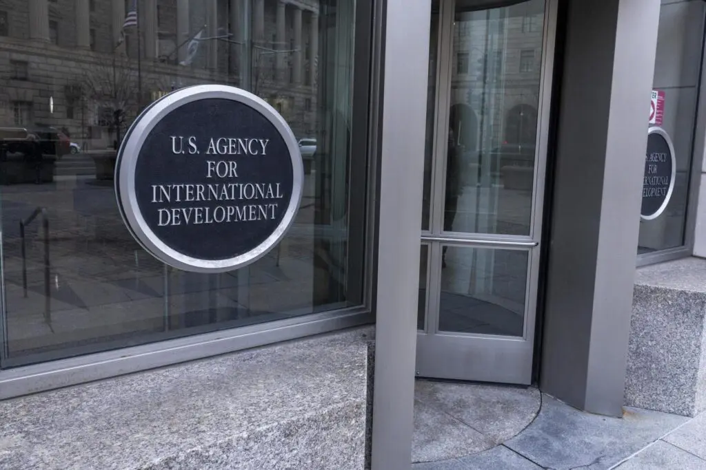 Guerra cultural y soft power: Cómo USAID y la NED reconfiguran la dominación estadounidense en América Latina