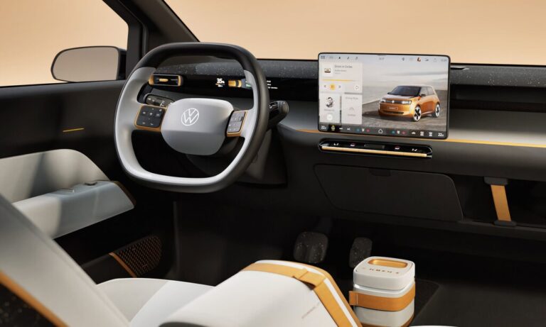“No un teléfono, es un coche”: Volkswagen cree que las pantallas en los coches están llegando demasiado lejos