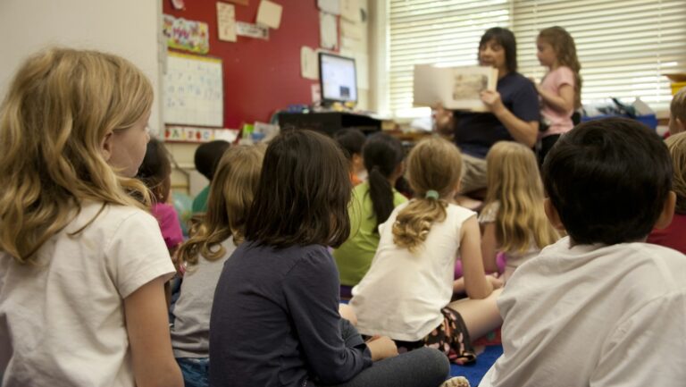 FEREDE pide respetar la patria potestad en los protocolos educativos de transición de sexo en menores
