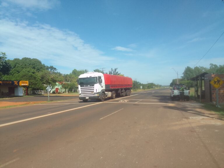 MOPC coloca lomadas sobre la Ruta PY22, pero hay más pedidos