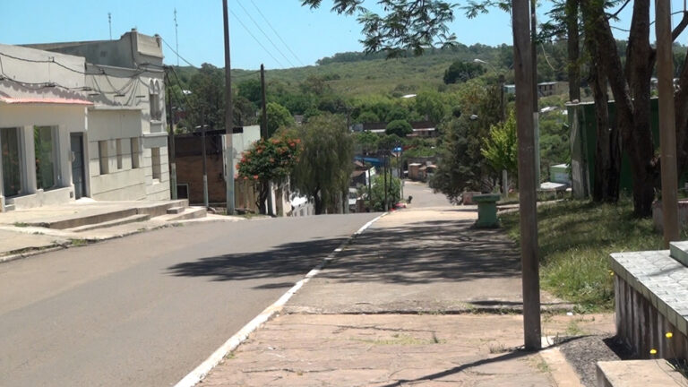 Desmantelan red de narcotráfico en operativo policial con múltiples allanamientos