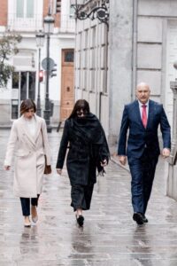 El PP solicita al Supremo una investigación más profunda sobre los contratos de la expareja de Ábalos en empresas públicas