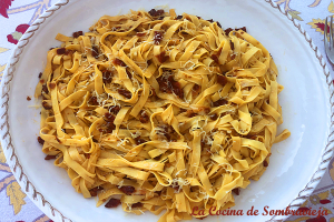 Fettuccine con tomates secos