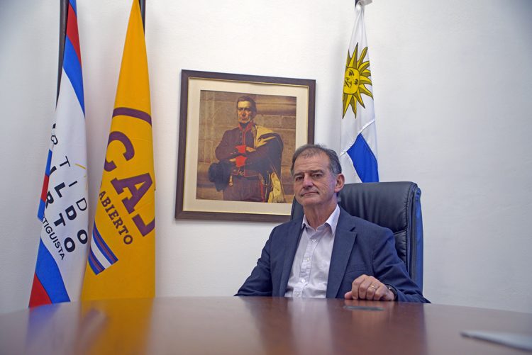 Manini Ríos: “Nosotros no hacemos coalición para oponernos” al gobierno