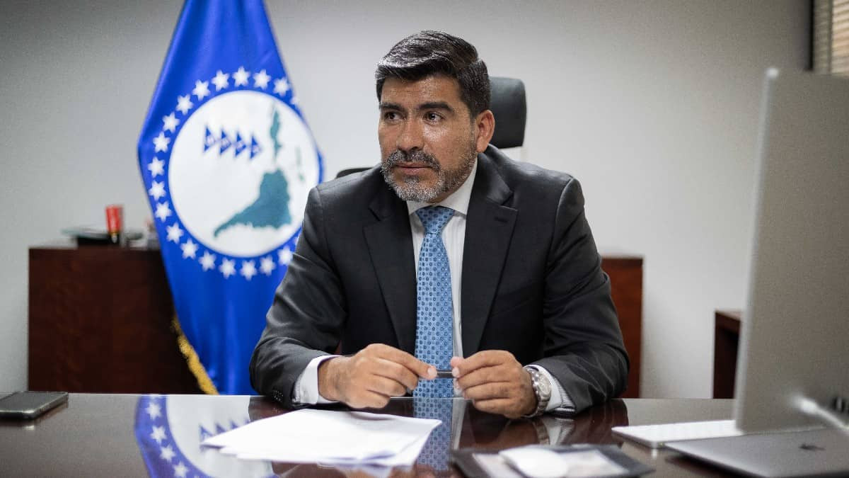 Embajador Clarems Endara: Un Líder Visionario para el Futuro de la Integración Latinoamericana