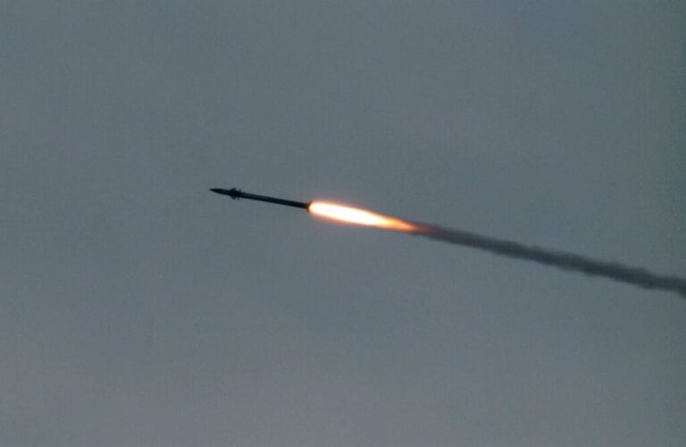 Israel Intercepta Nuevo Misil de Hutíes: Cuarto Ataque Contra su Territorio Desde el Martes