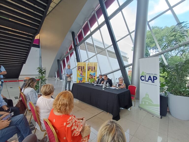 FIL Asunción 2025 premiará al “Autor del año” y tendrá a Colombia como país invitado