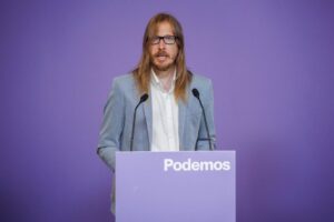 Podemos Presiona a Sánchez para Presentar Nuevos Presupuestos y Advierte que una Prórroga Aumentaría el Gasto Militar