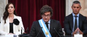 Javier Milei: “El Mercosur sólo ha beneficiado a los industriales brasileños en detrimento de la economía argentina”.
