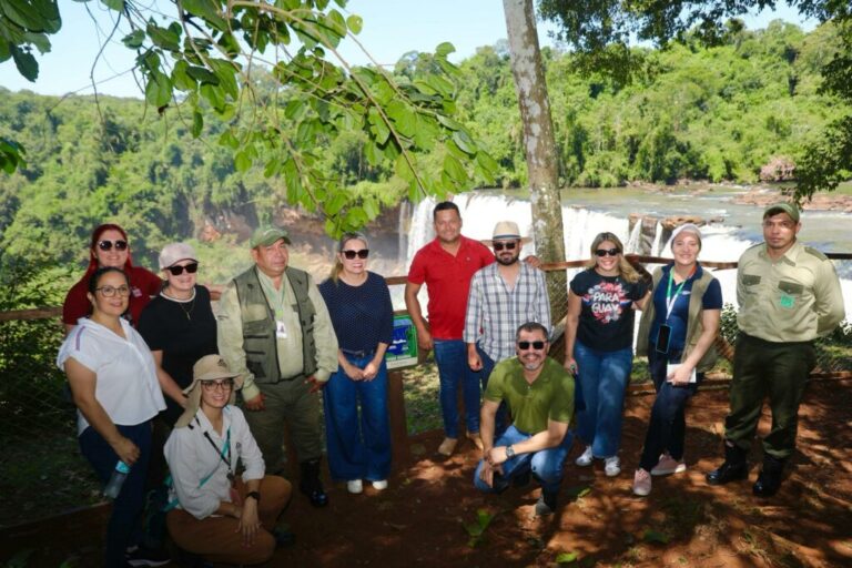 BUSCAN POTENCIAR EL TURISMO SOSTENIBLE EN EL PARQUE NACIONAL ÑACUNDAY