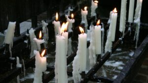 ¿Por qué el Antiguo y el Nuevo Testamento tratan la hechicería de forma distinta?