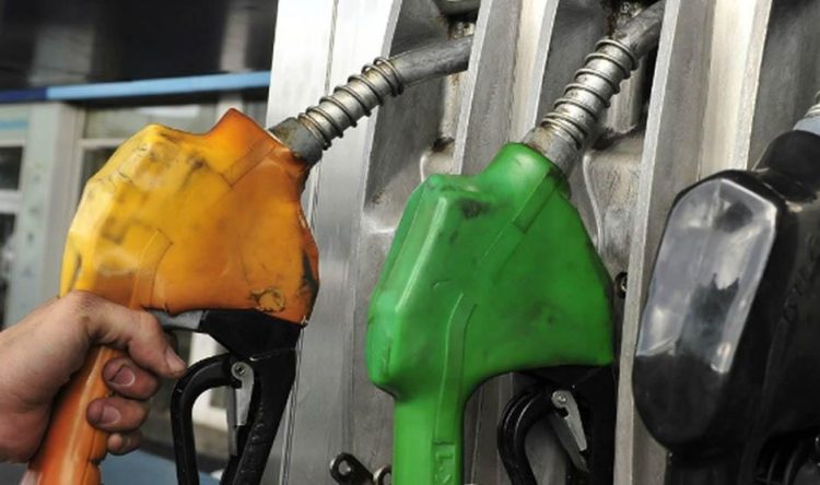 En marzo se mantienen los precios de los combustibles
