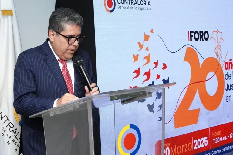 contralor-carlos-hernan-rodriguez.jpeg