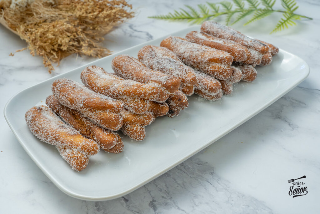 Huesillos extremeños. Receta tradicional de Semana Santa Huesillos extremeños. Receta tradicional de Semana Santa