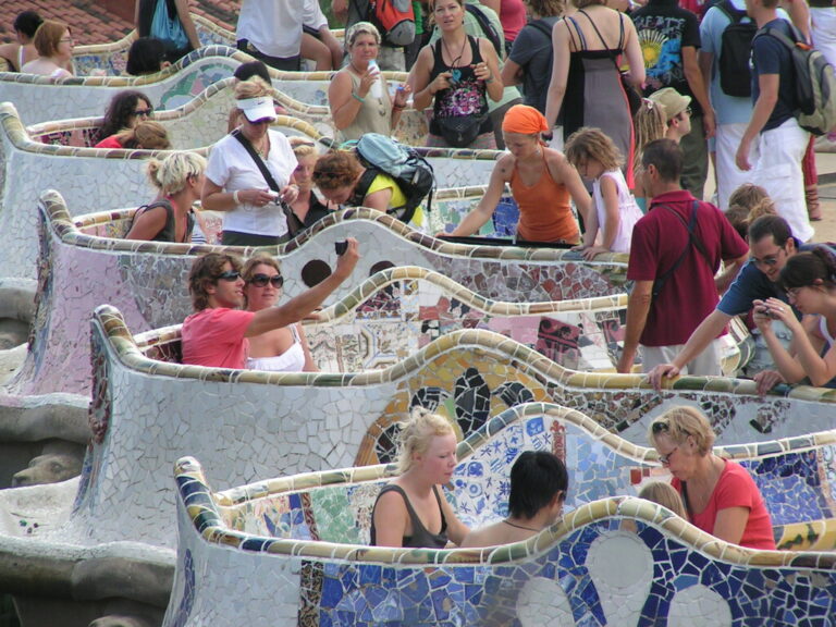 Un dato resume bien qué está pasando con el turismo en España: suben los extranjeros, se estancan los nacionales