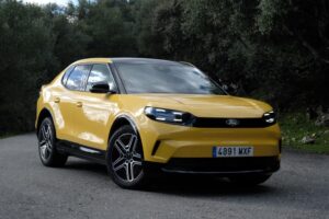 Ford Capri, análisis: sus 400 kilómetros (reales) de autonomía y un gran comportamiento brillan sobre su colaboración con Volkswagen