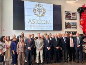 Gran Éxito en la Presentación de los Premios Iberoamericanos 2025