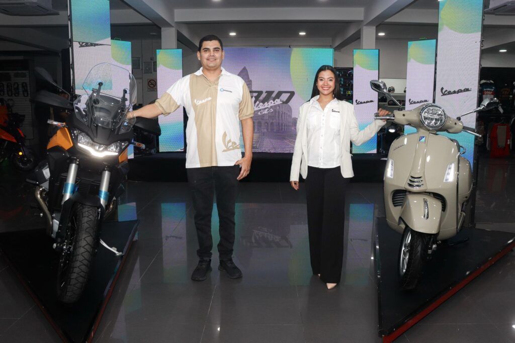 PIAGGIO lanza sus nuevos modelos el Vespa GTS 310 y la Moto Guzzi Stelvio 1100