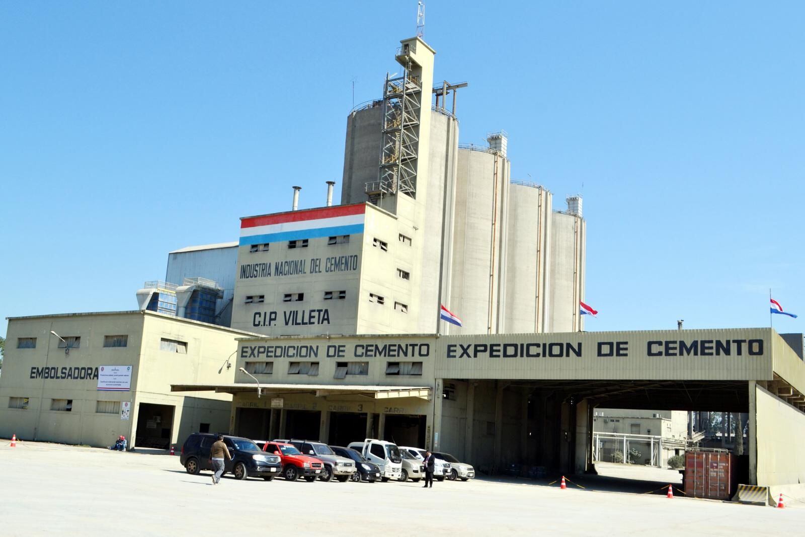 Cementera afirma que no hay escasez de cemento: “La capacidad de producción nacional es más que suficiente”