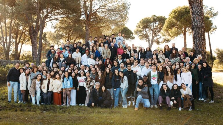 50 asambleas, una sola visión: el legado intergeneracional de los GB Unidos