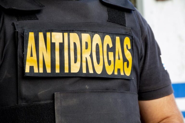 Antidrogas policia