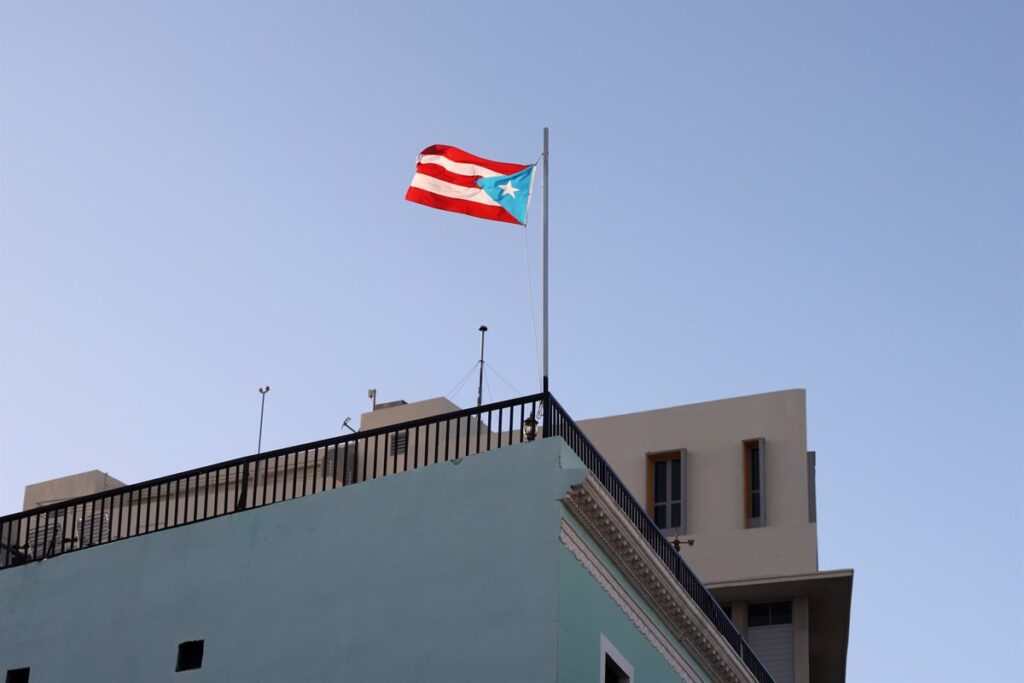 Apagón Masivo en Puerto Rico: Casi Toda la Isla Queda a Oscuras