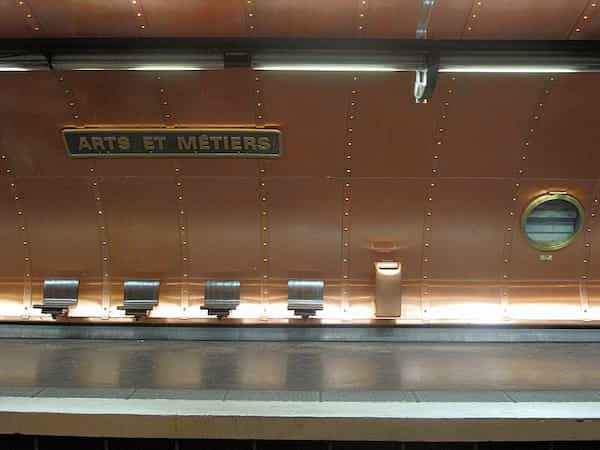 10 Estaciones de metro de París: Tesoros subterráneos de la Ciudad Luz