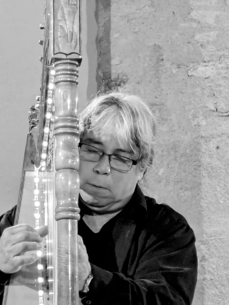 El folclore profundo de Ismael Ledesma