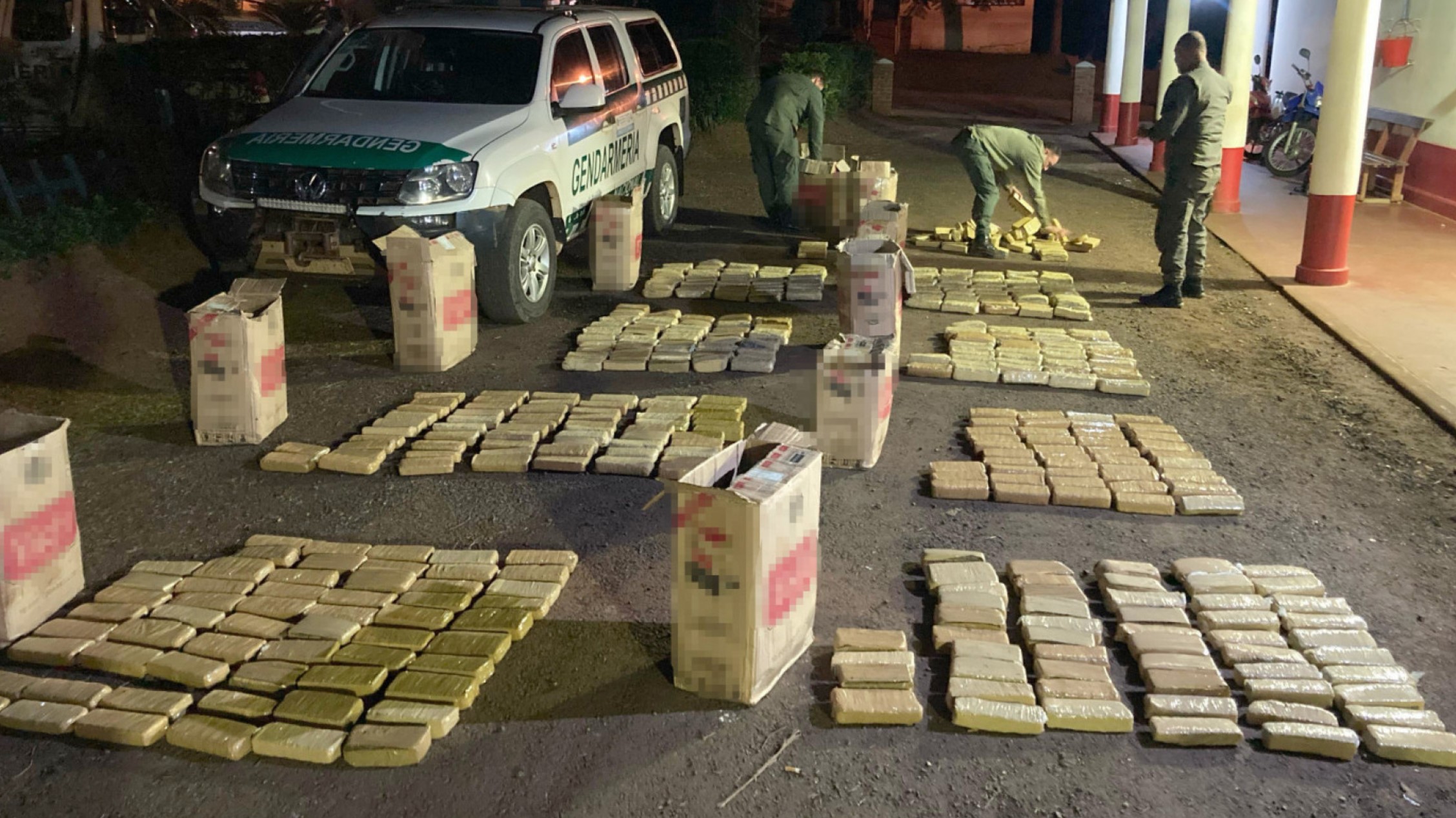 Incautan 305 kilos de marihuana en zona portuaria misionera