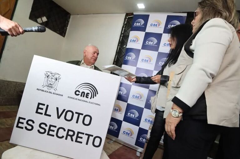 Imagen de WhatsApp 2025-04-11 a las 13.25.00_56da2364
