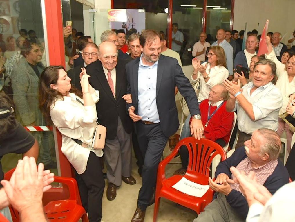 Una noche para la historia: CEN en Salto /El Partido Colorado junto a Marcelo Malaquina