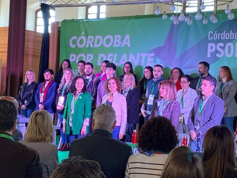 Montero insta al PP a apoyarse en la historia y a separarse de Vox ante los aranceles de Trump