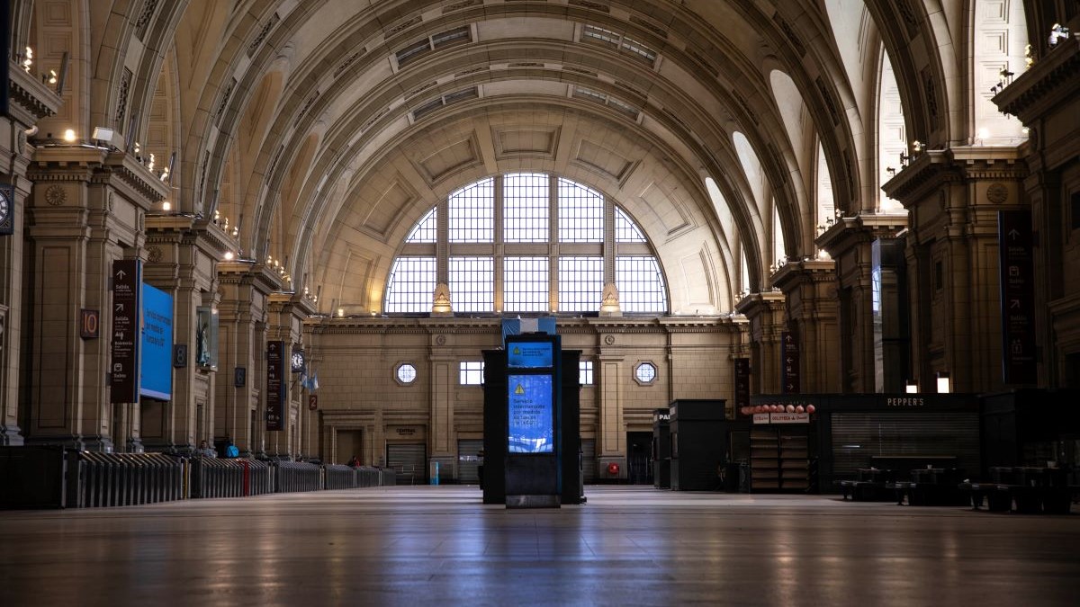 Tercer paro general en la era Milei, pero con colectivos en todo el país