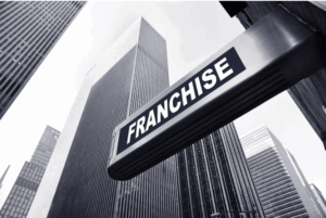 ¿El principio del fin? El análisis de Ray Dalio sobre una inminente recesión y cómo ya se refleja en el consumo local