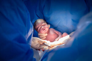 El dramático descenso de los nacimientos en Uruguay