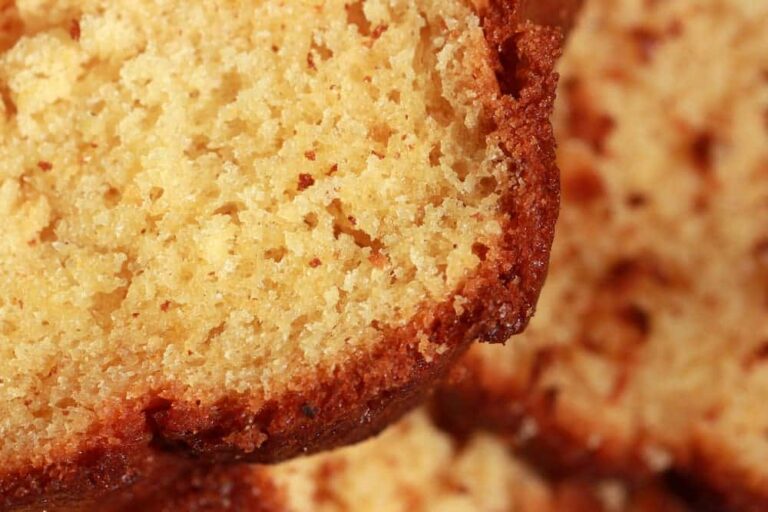 Coca de Llanda: 8 claves para preparar un buen bizcocho valenciano