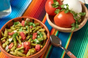 Ensalada de Nopales: Cómo prepararla para que quede sabrosísima