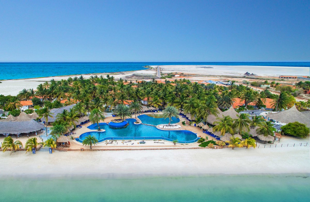 Hoteles en Margarita Listos para Temporadistas: Cisternas y Plantas Eléctricas Hoteles en Margarita Listos para Temporadistas: Cisternas y Plantas Eléctricas