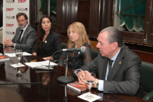 TAEDA y Usina de Justicia presentaron el libro “Nuevos Paradigmas para la Justicia Penal” en la Facultad de Derecho